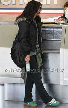 megan-fox-jeans-05