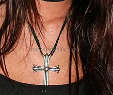 megan-fox-jewelry-29
