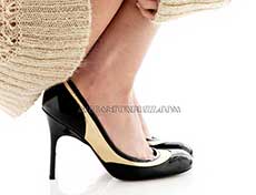 black-and-white-high-heels-18